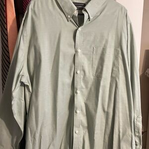 Tommy Hilfiger Light Green Casual Button-Down Shirt. TH flex regular fit
